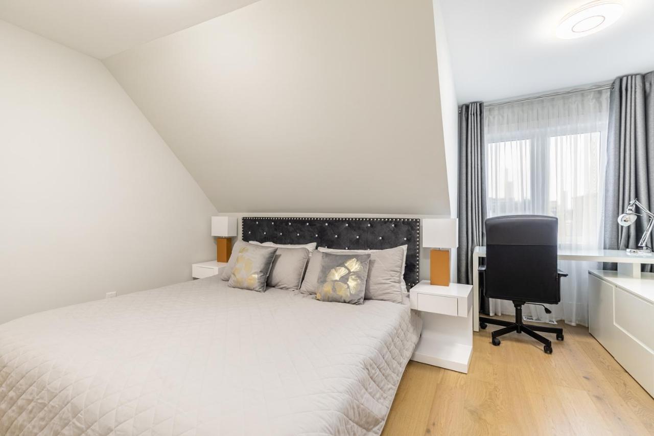 Fancy Downtown House With Hot Tub & Bbq By Globalstay Toronto Bagian luar foto