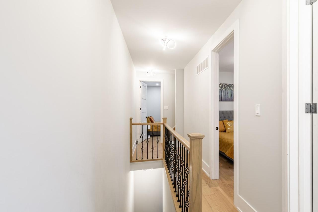 Fancy Downtown House With Hot Tub & Bbq By Globalstay Toronto Bagian luar foto